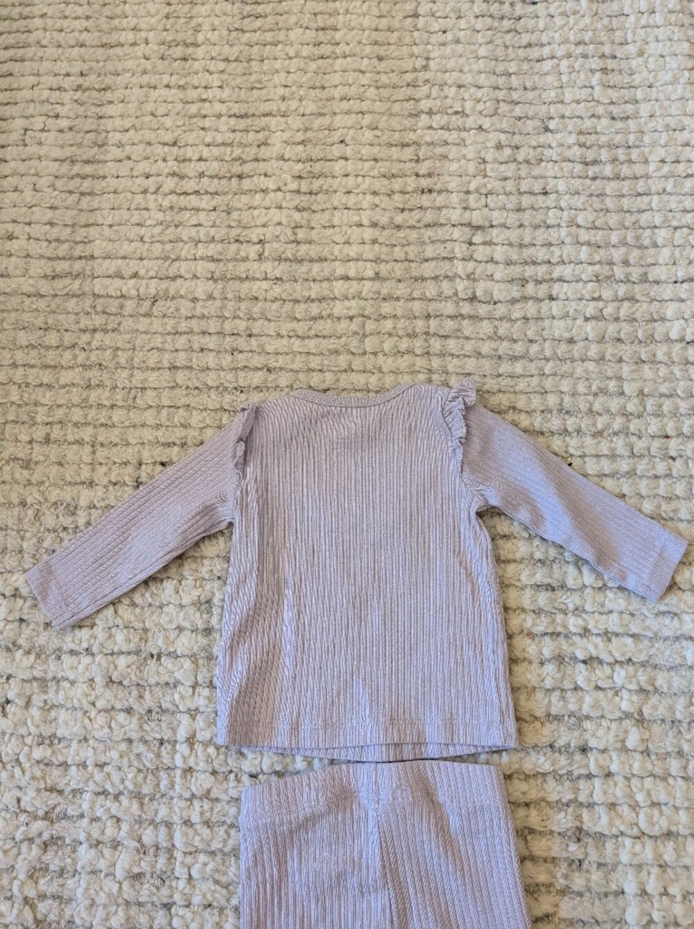 H&M Lilac Ribbed Set with Ruffle Shoulders - Picture 5 of 5